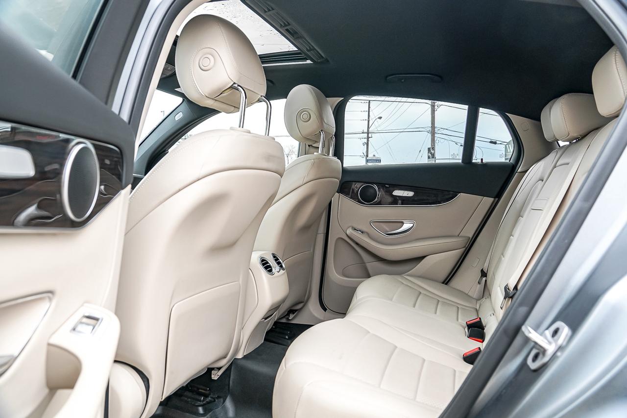 2022 Mercedes-Benz GLC 300 COUPE | PREM & PREM PLUS PKG | TECH PKG | NAVI | C Photo