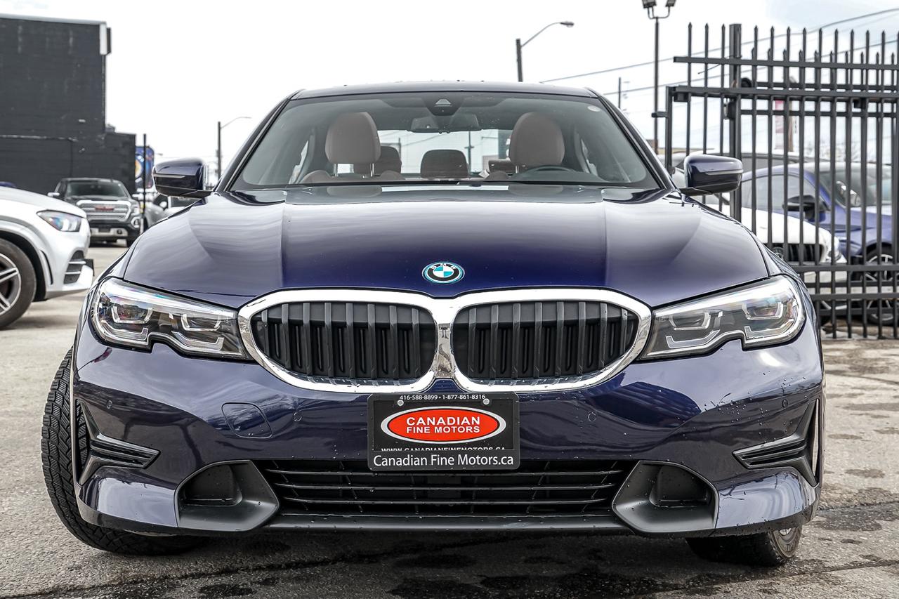 2022 BMW 330e xDrive PLUG IN HYBRID | NAVI | CAM | ROOF | CLEAN CARFAX Photo