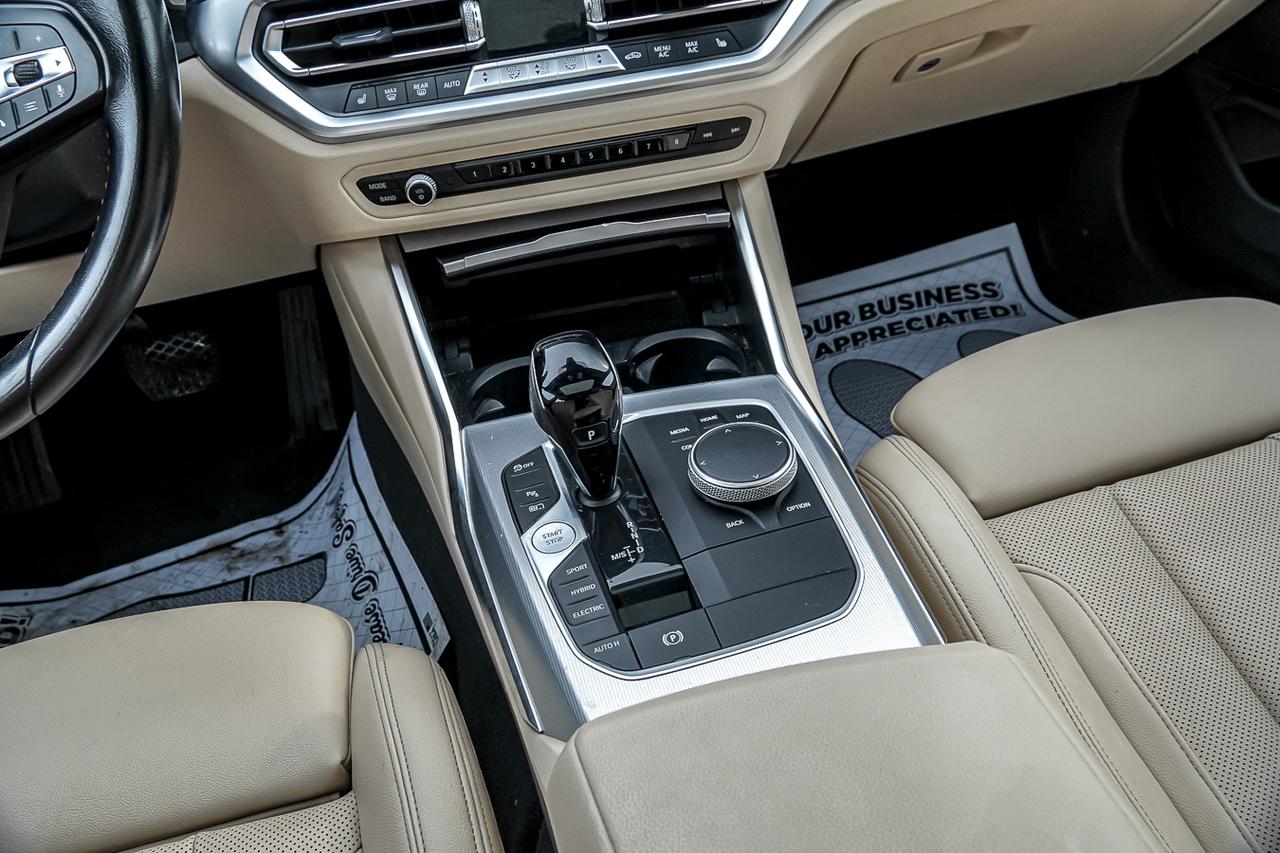 2022 BMW 330e xDrive PLUG IN HYBRID | NAVI | CAM | ROOF | CLEAN CARFAX Photo