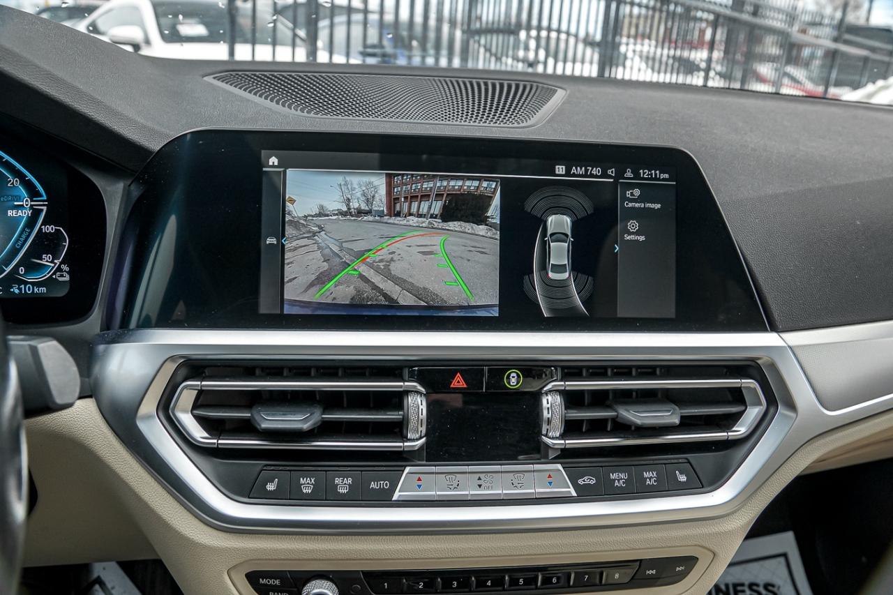 2022 BMW 330e xDrive PLUG IN HYBRID | NAVI | CAM | ROOF | CLEAN CARFAX Photo