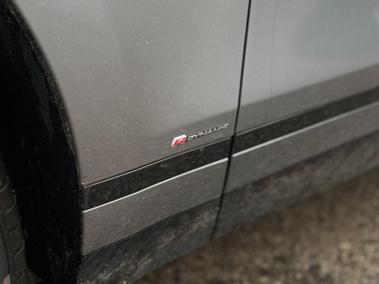 2020 Land Rover Range Rover Velar R-DYNAMIC | MERIDIAN SURROUND | NAVI | CAM | PANO Photo