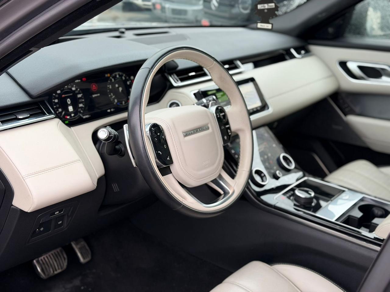 2020 Land Rover Range Rover Velar R-DYNAMIC | MERIDIAN SURROUND | NAVI | CAM | PANO Photo