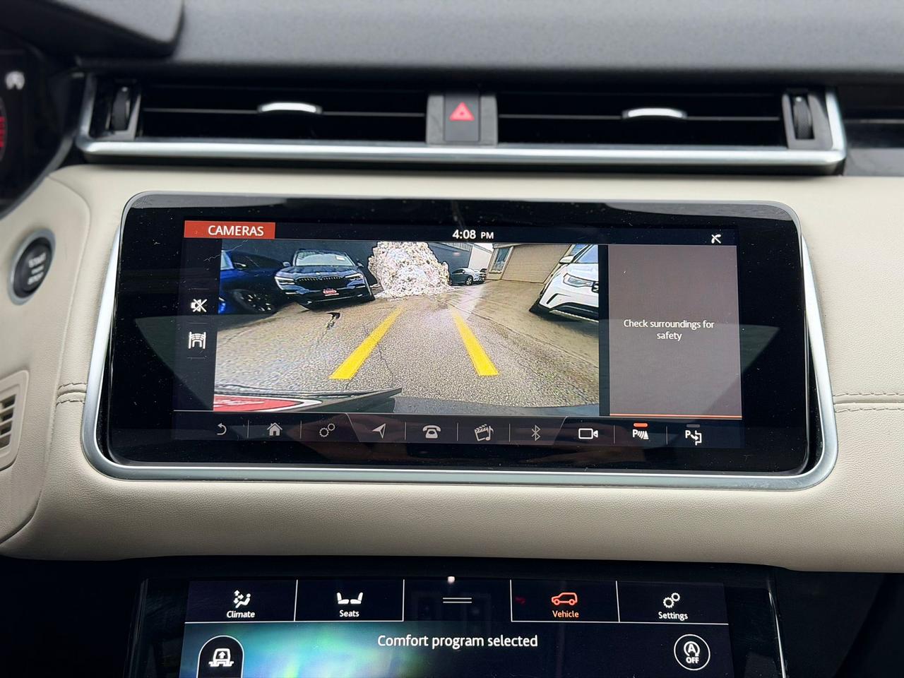 2020 Land Rover Range Rover Velar R-DYNAMIC | MERIDIAN SURROUND | NAVI | CAM | PANO Photo