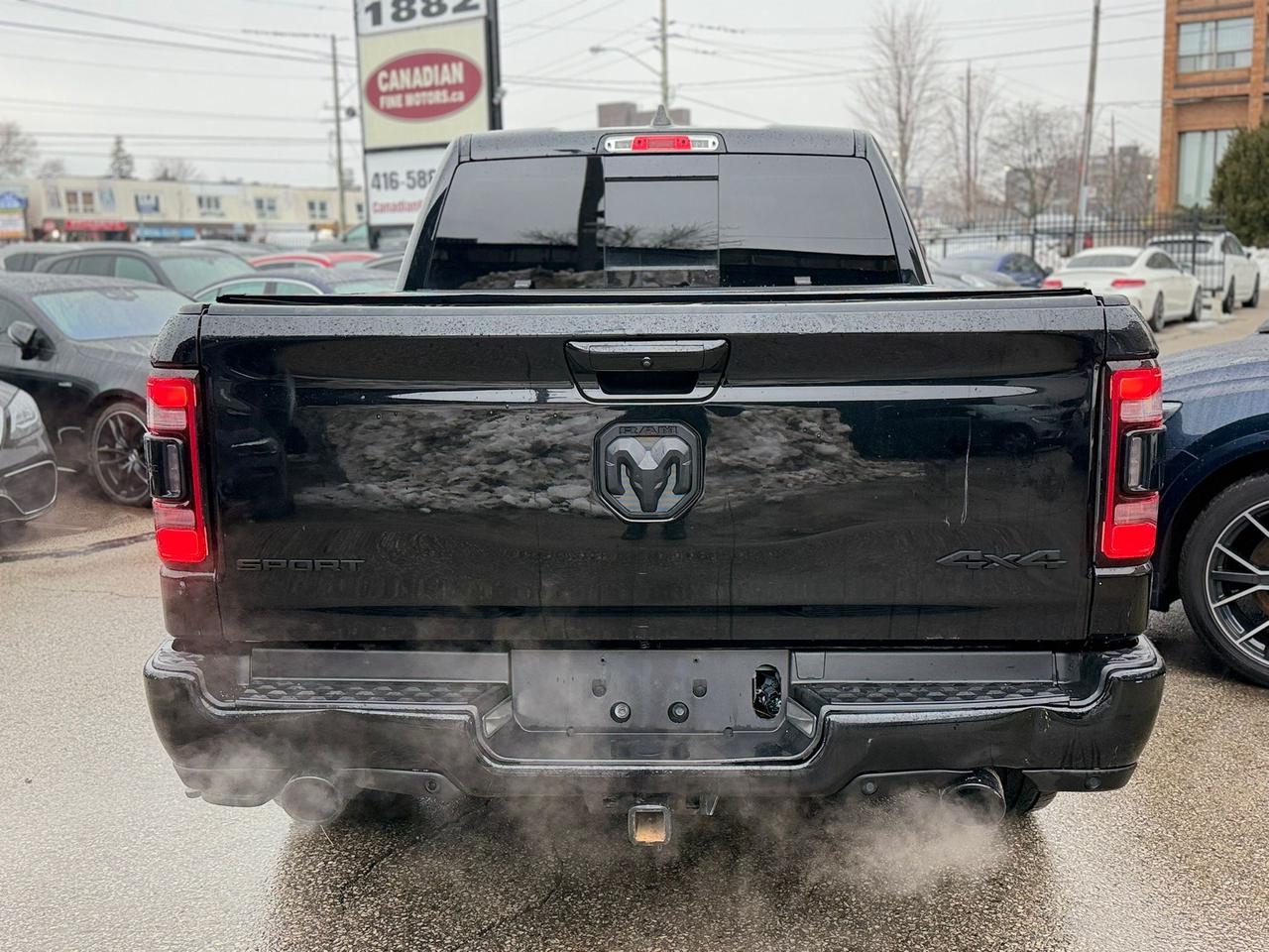 2020 RAM 1500 SPORT CREW CAB 6'4" BOX | 5.7L V8 HEMI | NAVI | CA Photo3