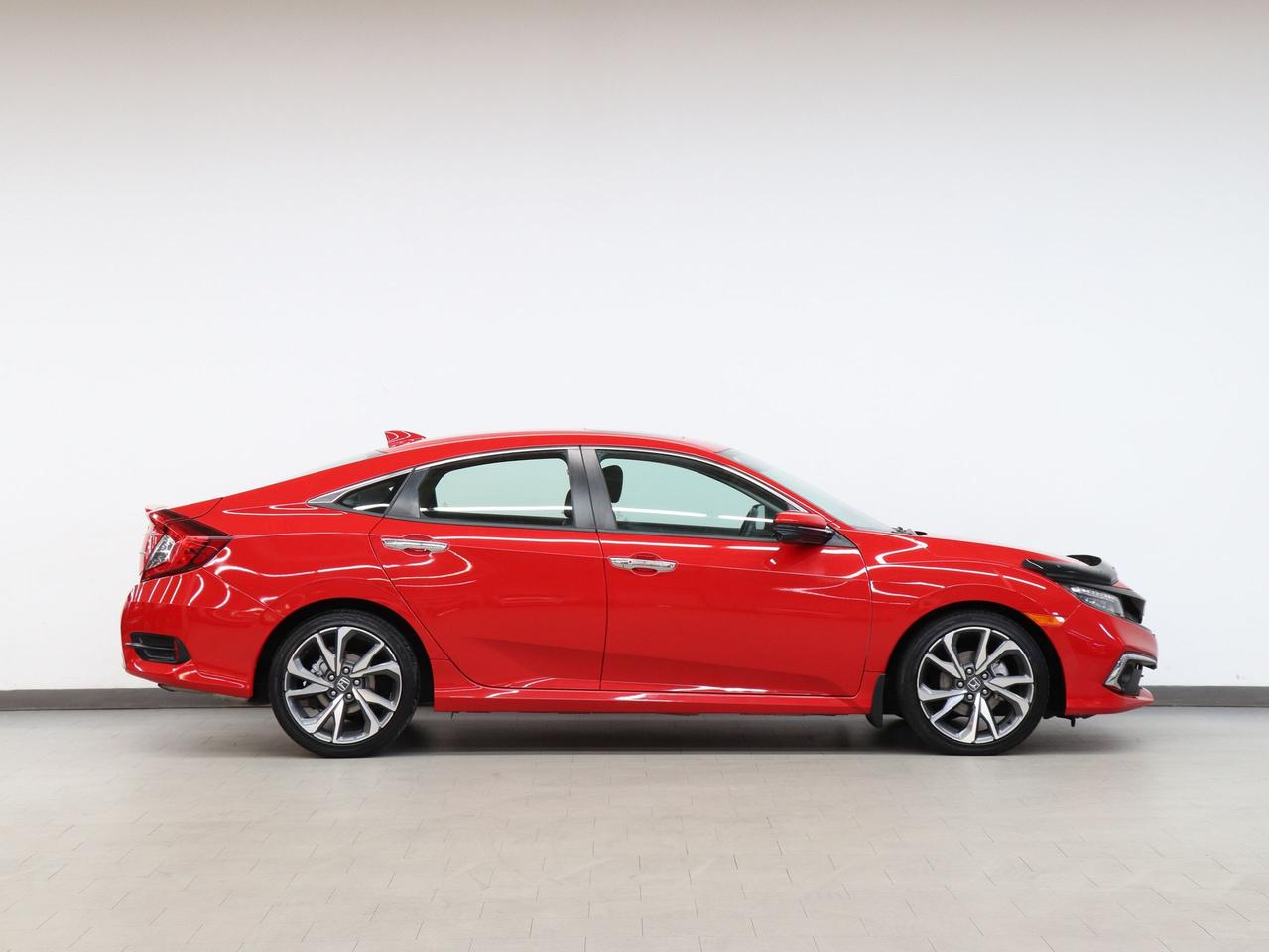 2020 Honda Civic TOURING | Nav | Leather | Sunroof | BSM | CarPlay Photo2