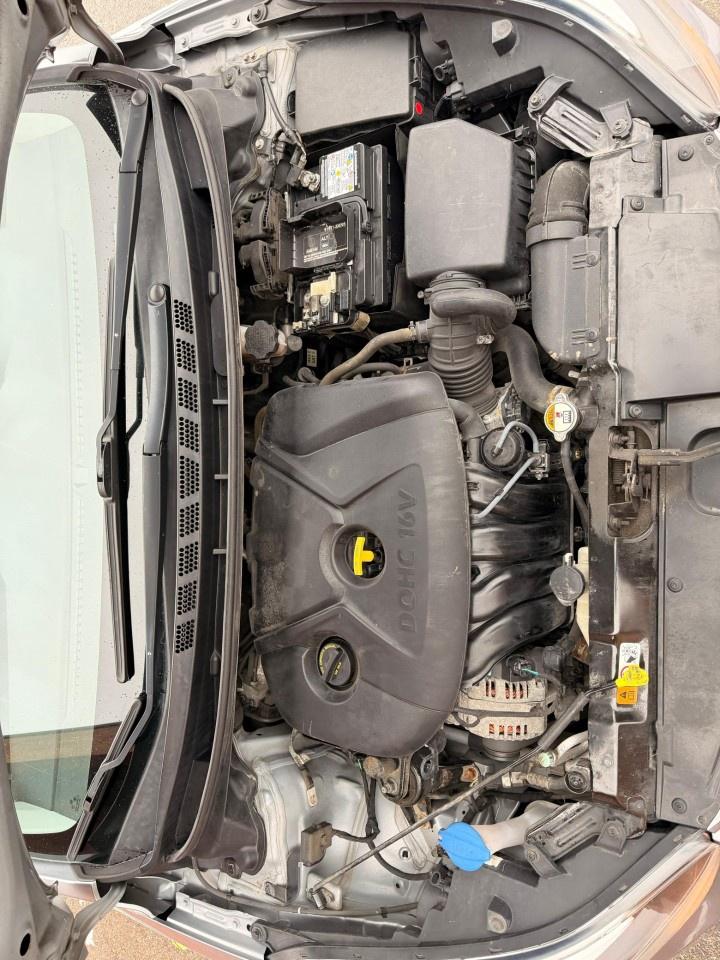 2015 Hyundai Elantra 4DR SDN AUTO GL Photo