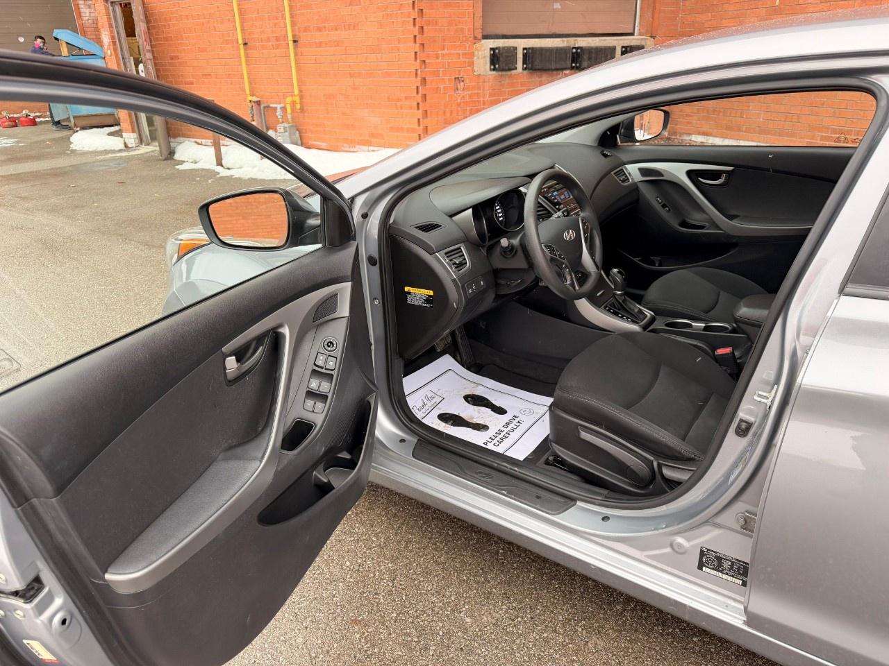 2015 Hyundai Elantra 4DR SDN AUTO GL Photo