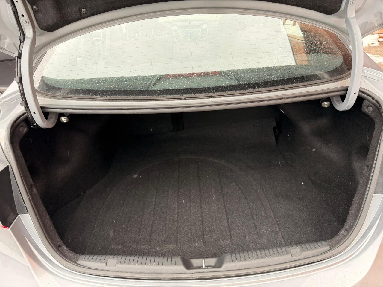 2015 Hyundai Elantra 4DR SDN AUTO GL Photo