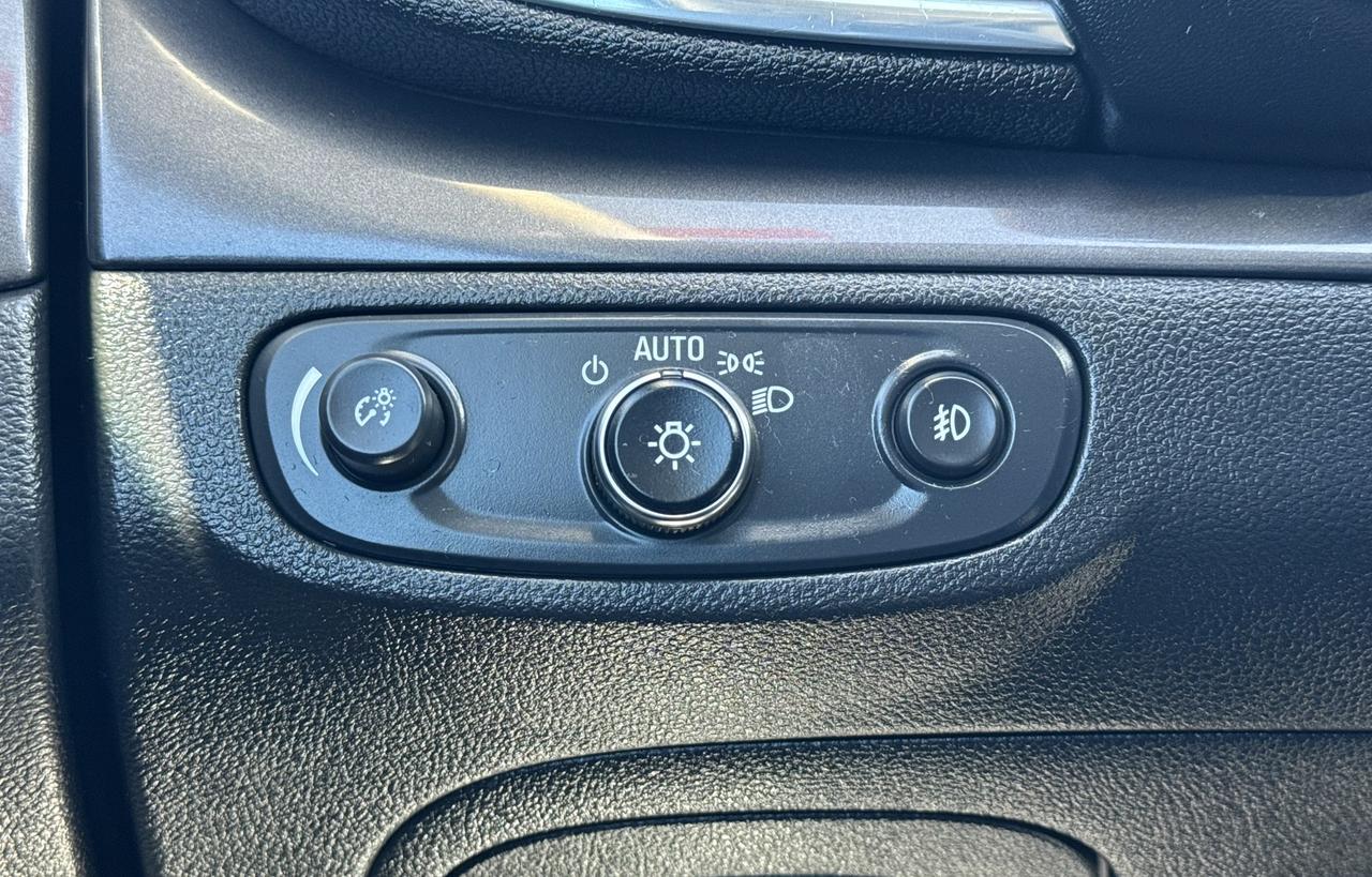 2020 Buick Encore FWD 4dr Sport Touring Photo