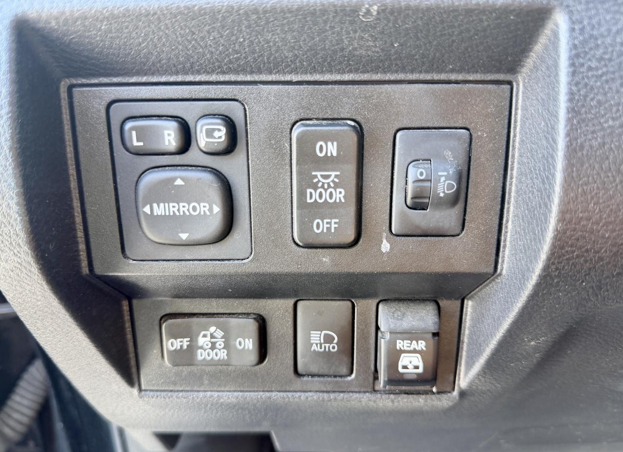 2021 Toyota Tundra 4x4 Crewmax Platinum Photo