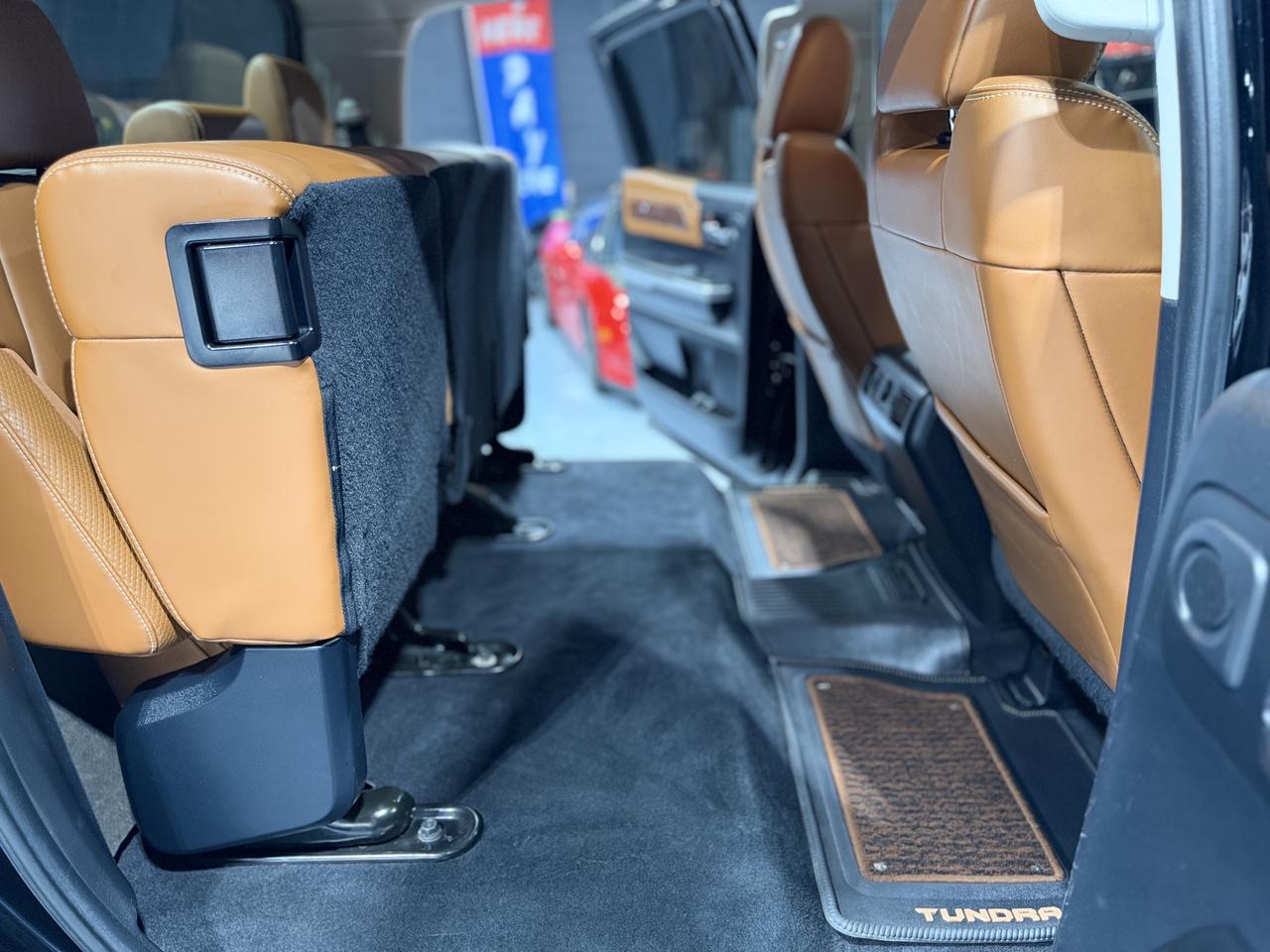 2021 Toyota Tundra 4x4 Crewmax Platinum - Photo #13