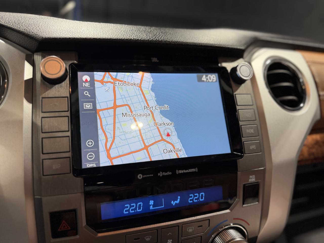 2021 Toyota Tundra 4x4 Crewmax Platinum - Photo #22