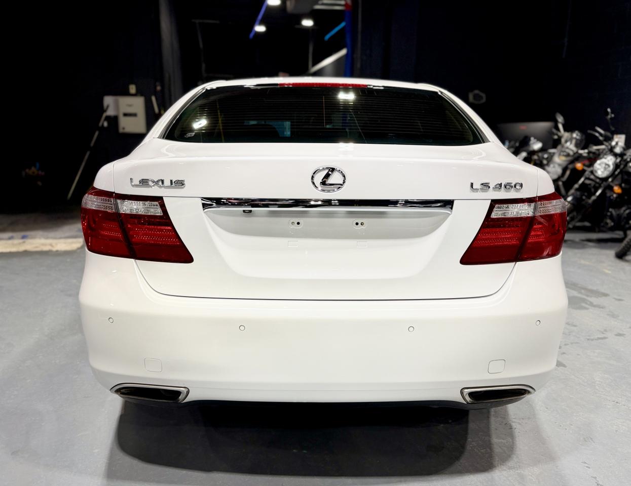 2007 Lexus LS 460 4dr Sdn SWB Photo