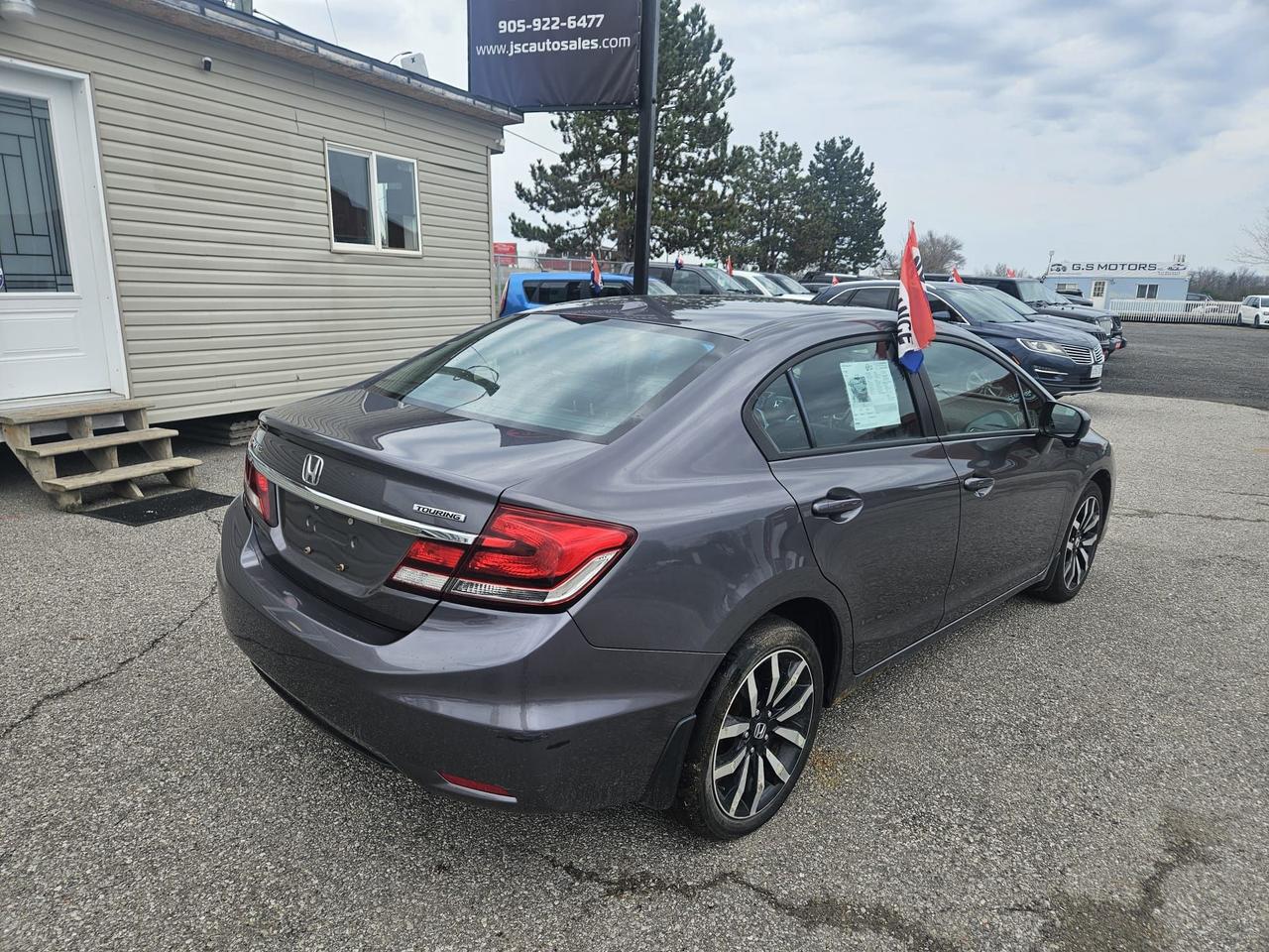 2015 Honda Civic Touring Photo