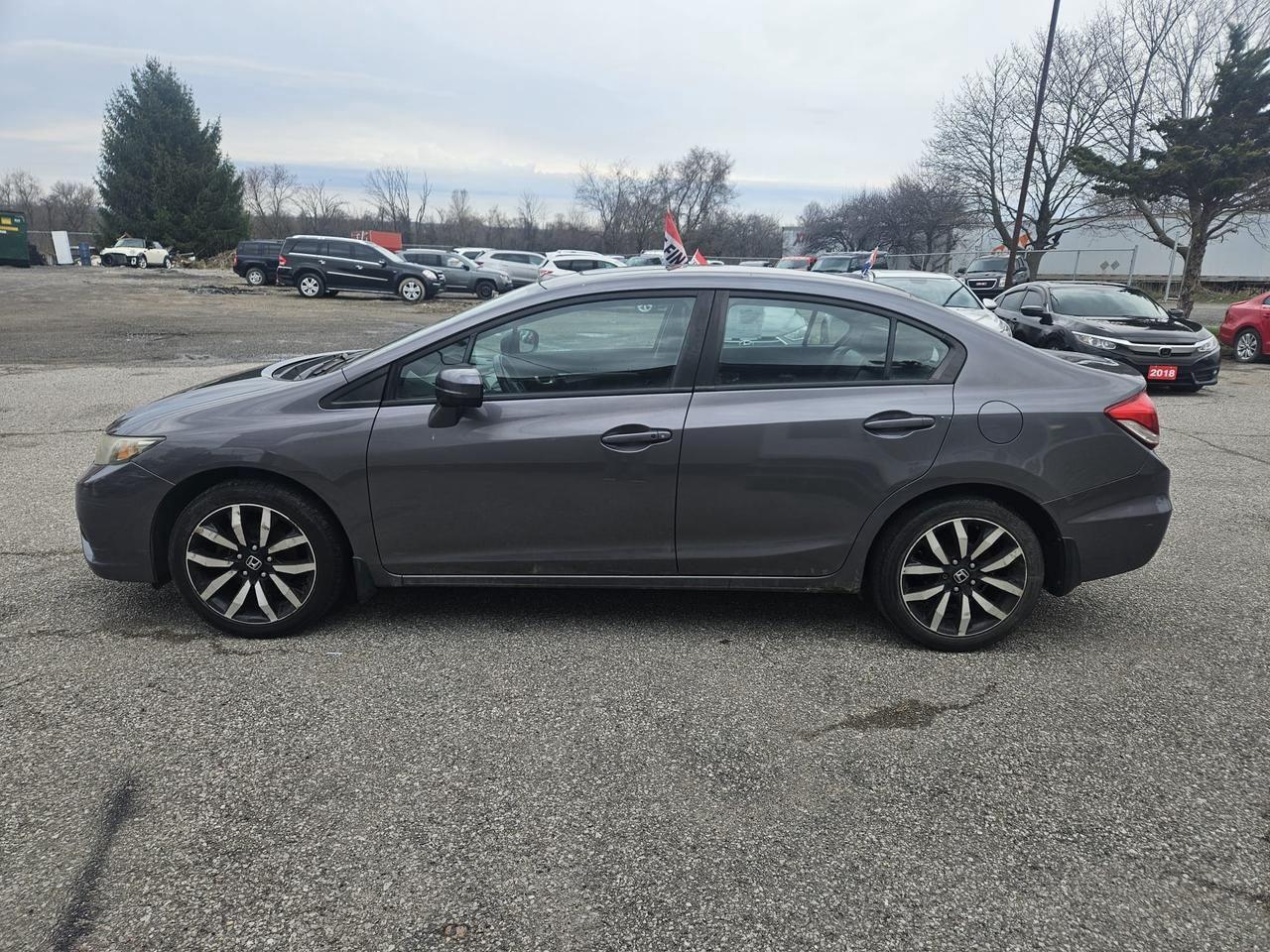 2015 Honda Civic 4dr Auto Touring Photo3