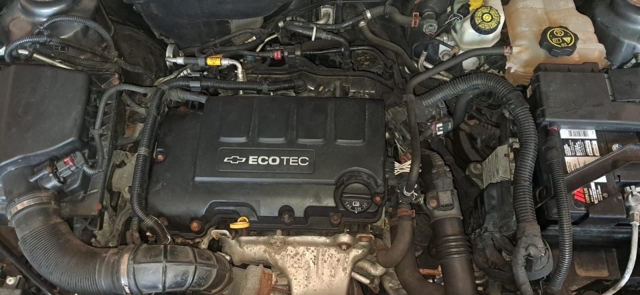 2013 Chevrolet Cruze LT Turbo Photo