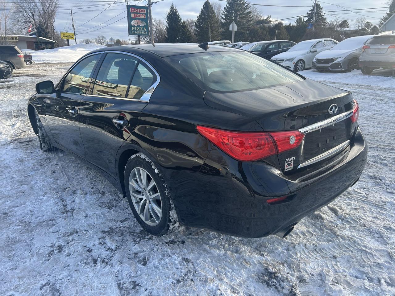 2017 Infiniti Q50 3.0T Photo