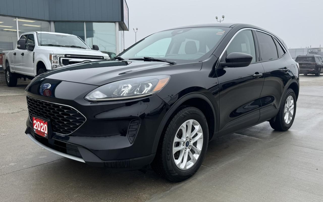 2020 Ford Escape SE AWD Photo0