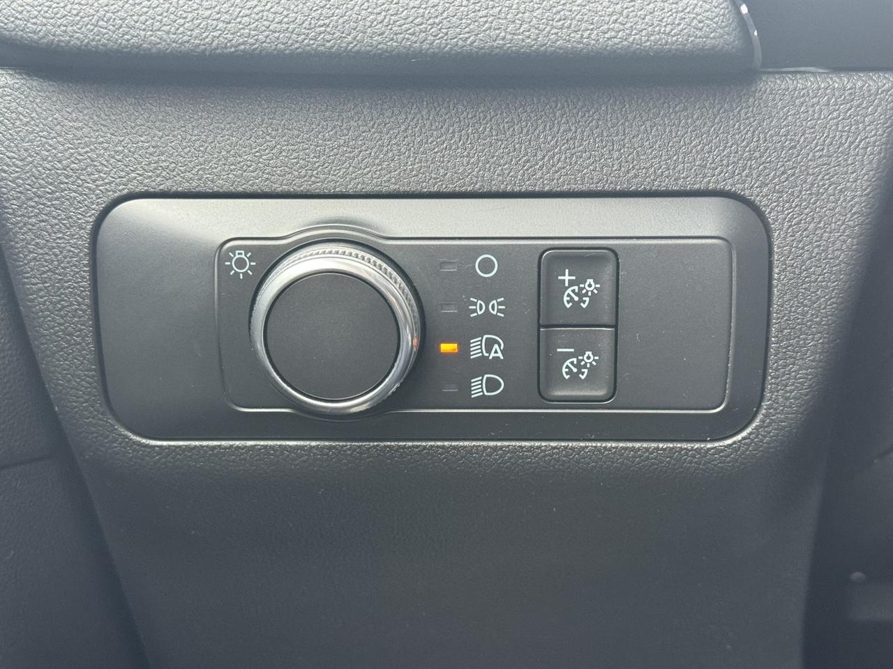 2020 Ford Escape SE AWD Photo