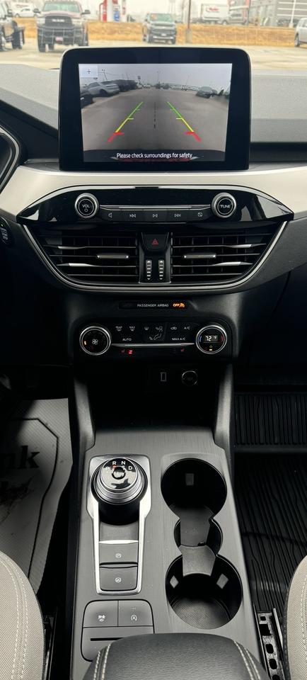 2020 Ford Escape SE AWD Photo