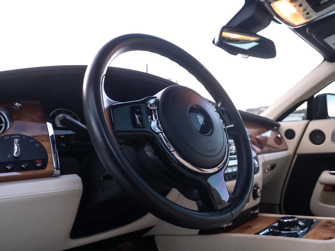 2015 Rolls Royce Wraith Rolls-Royce Wraith  6.6L V12 Photo38