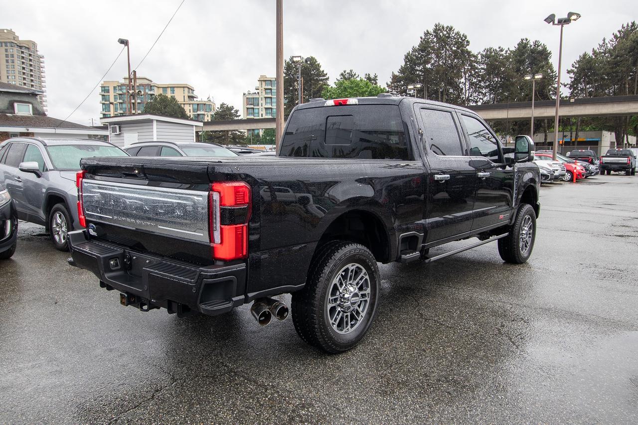 2025 Ford F-350 Platinum 4WD Crew Cab 6.75' Box Photo4