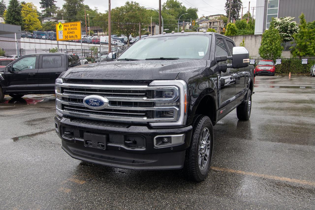 2025 Ford F-350 Platinum 4WD Crew Cab 6.75' Box Photo0