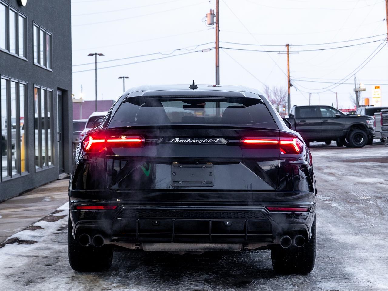 2019 Lamborghini Urus LAMBORGHINI URUS Photo6