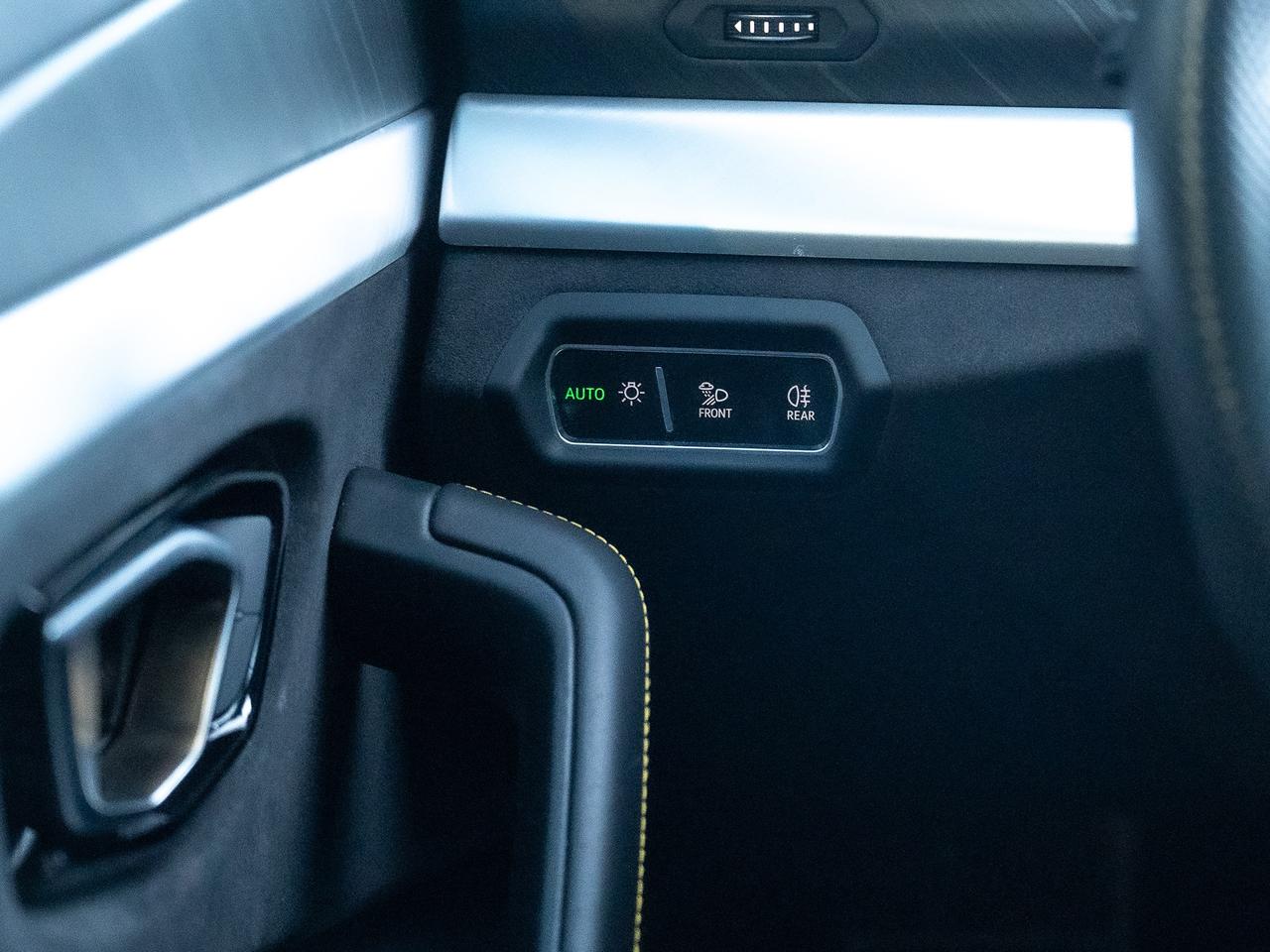 2019 Lamborghini Urus LAMBORGHINI URUS Photo34