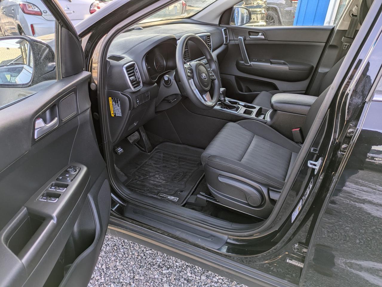 2021 Kia Sportage LX Photo