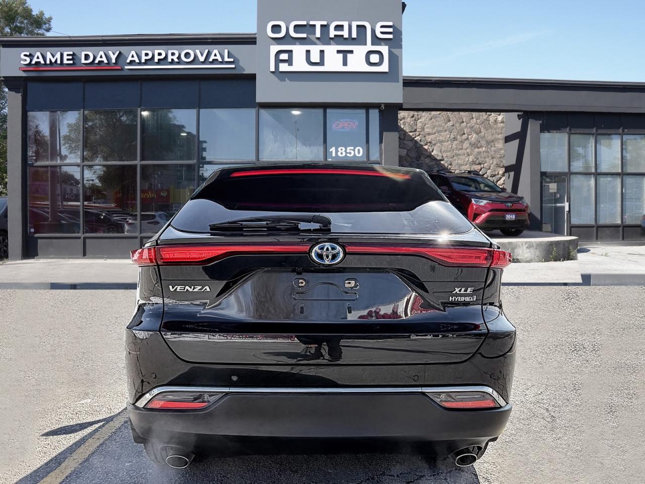 2021 Toyota Venza XLE AWD Photo