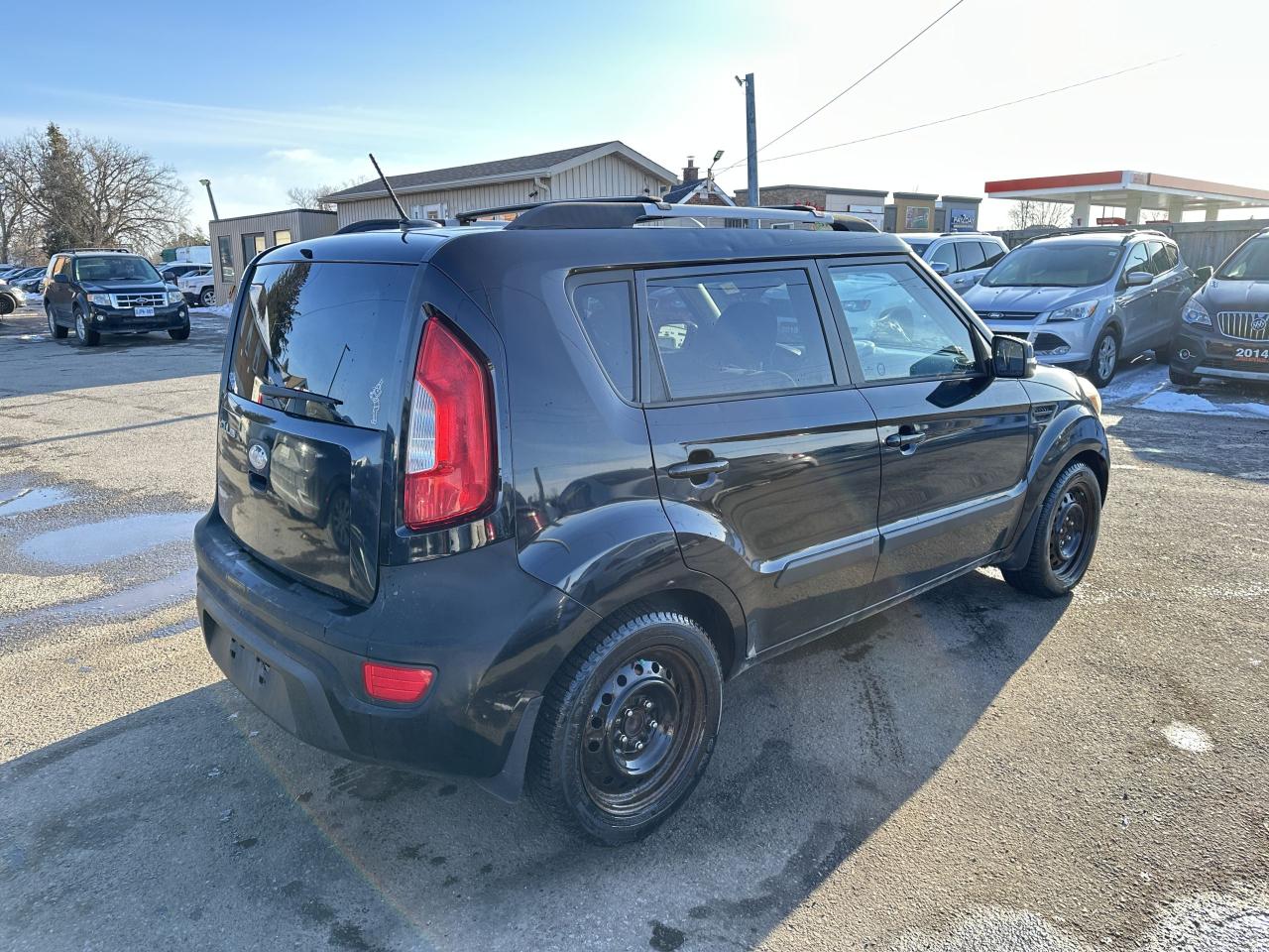 2013 Kia Soul 2u, AUTO, HATCH, ONLY 140KMS, CERTIFIED Photo4