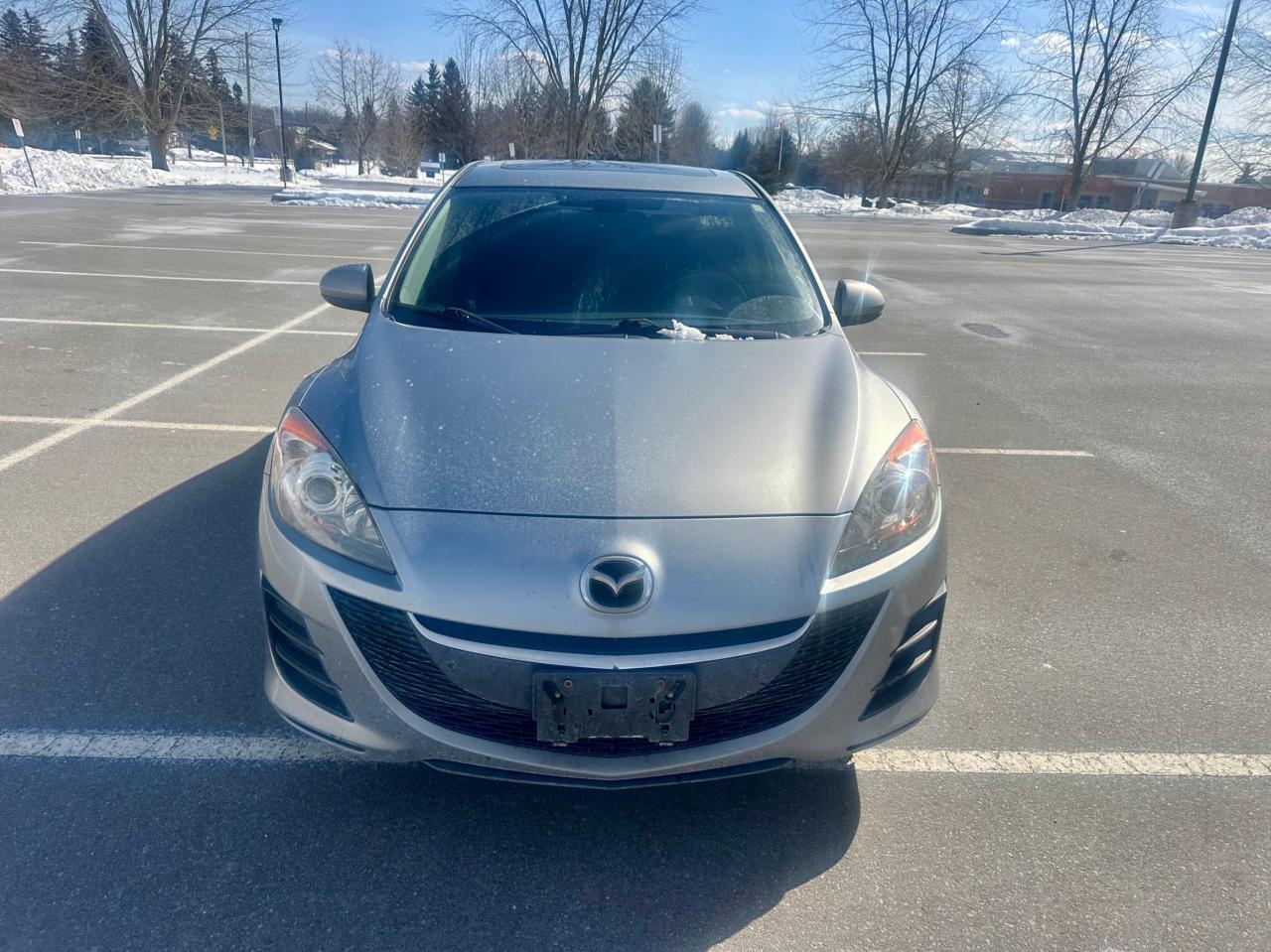 2010 Mazda MAZDA3 4dr Sdn Man GX Photo