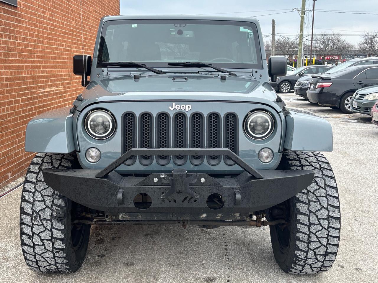 2015 Jeep Wrangler UNLIMITED 4WD 4DR SAHARA Photo