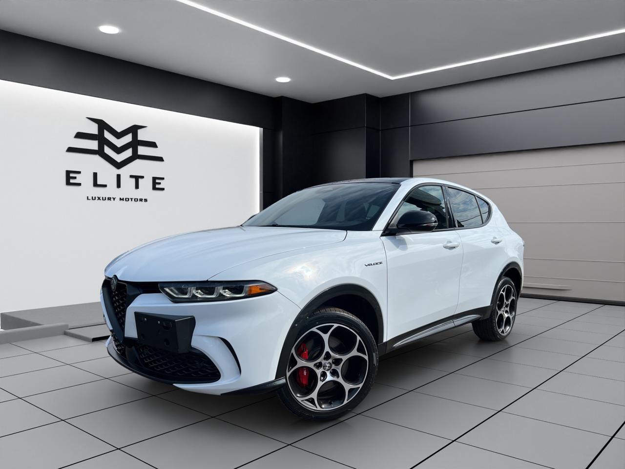 2023 Alfa Romeo Tonale VELOCE AWD - Blind Spot Monitor - Moonroof !!! Photo3