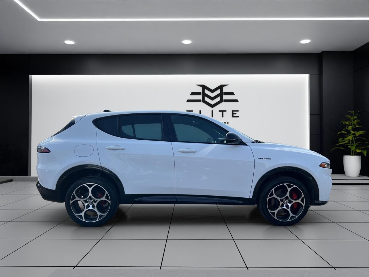 2023 Alfa Romeo Tonale VELOCE AWD - Blind Spot Monitor - Moonroof !!! Photo