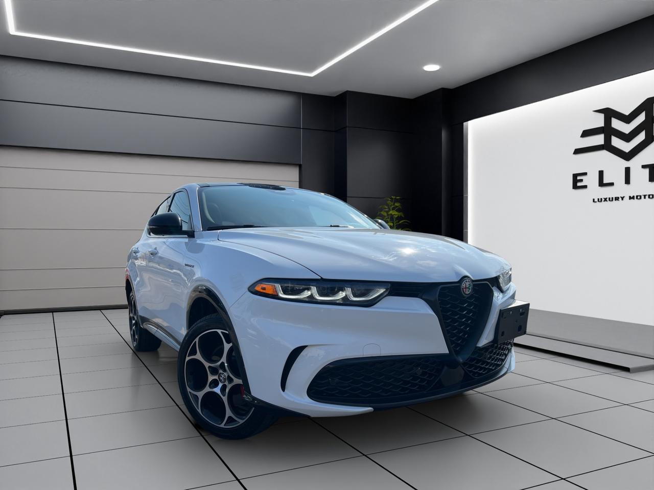 2023 Alfa Romeo Tonale VELOCE AWD - Blind Spot Monitor - Moonroof !!! Photo