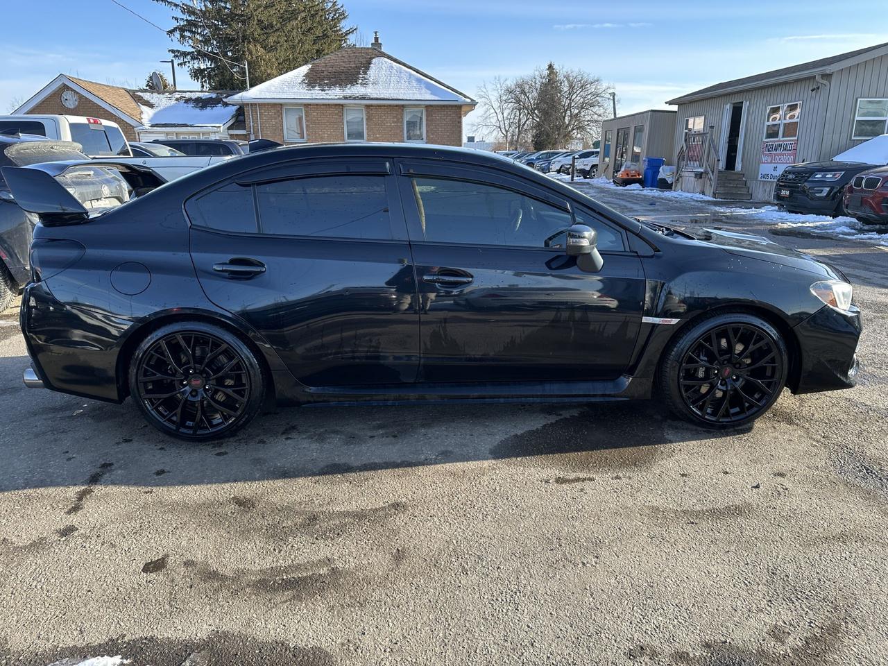 2016 Subaru WRX STI Photo4