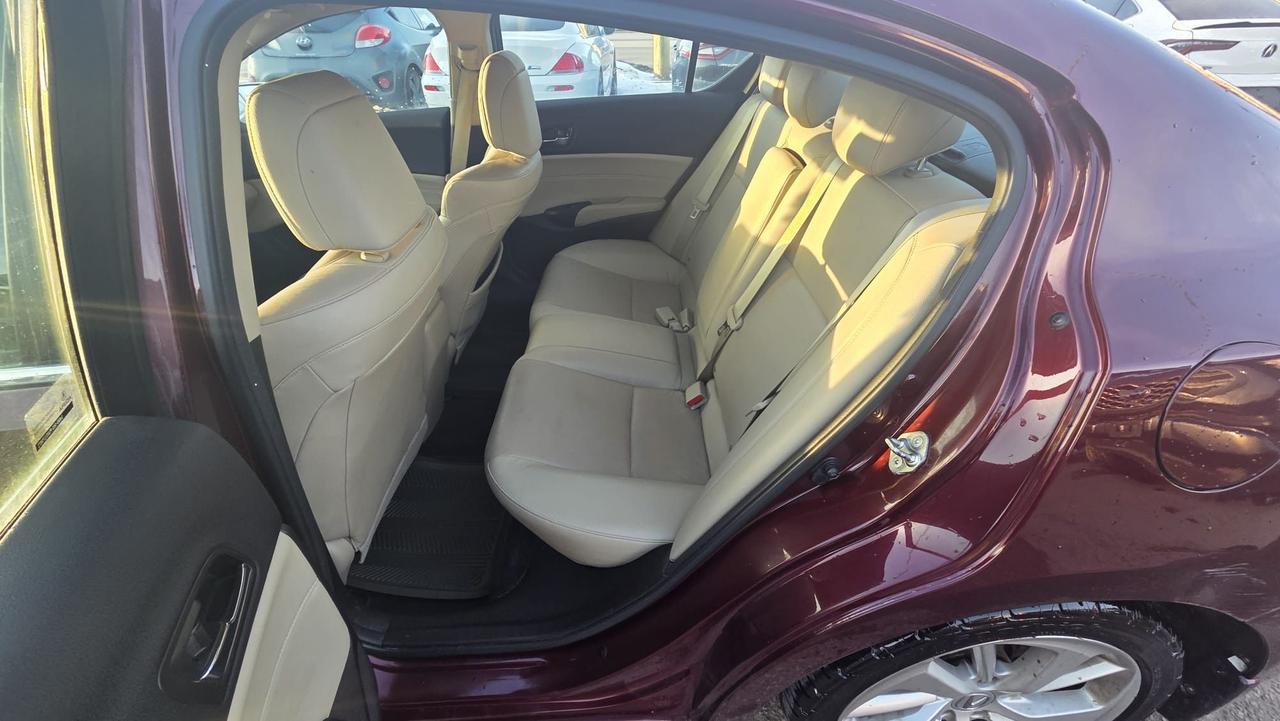 2016 Acura ILX Premium Pkg, OILED, 4 CYL, LEATHER, LOADED, CERT Photo