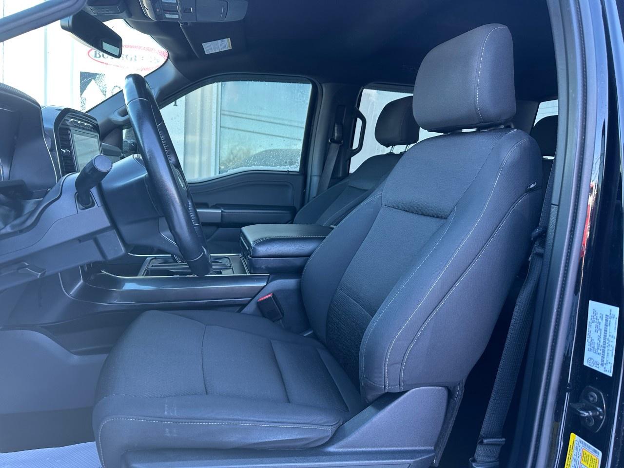 2022 Ford F-150 XLT 4WD SuperCrew 5.5' Box Photo