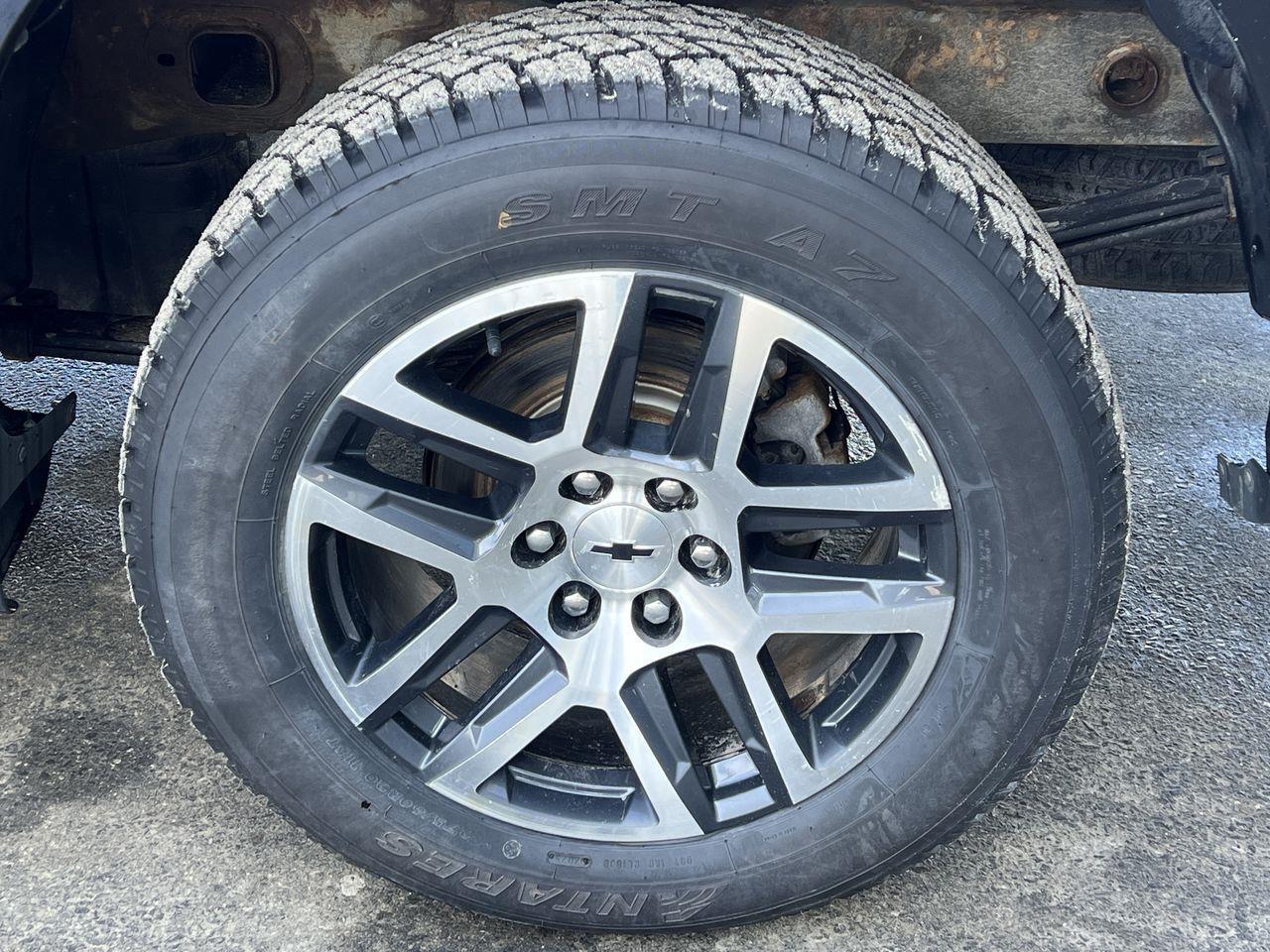 2021 Chevrolet Silverado 1500 Custom 4x4, POWER WINDOWS, CRUISE CONTROL, BACK UP CAM!! Photo