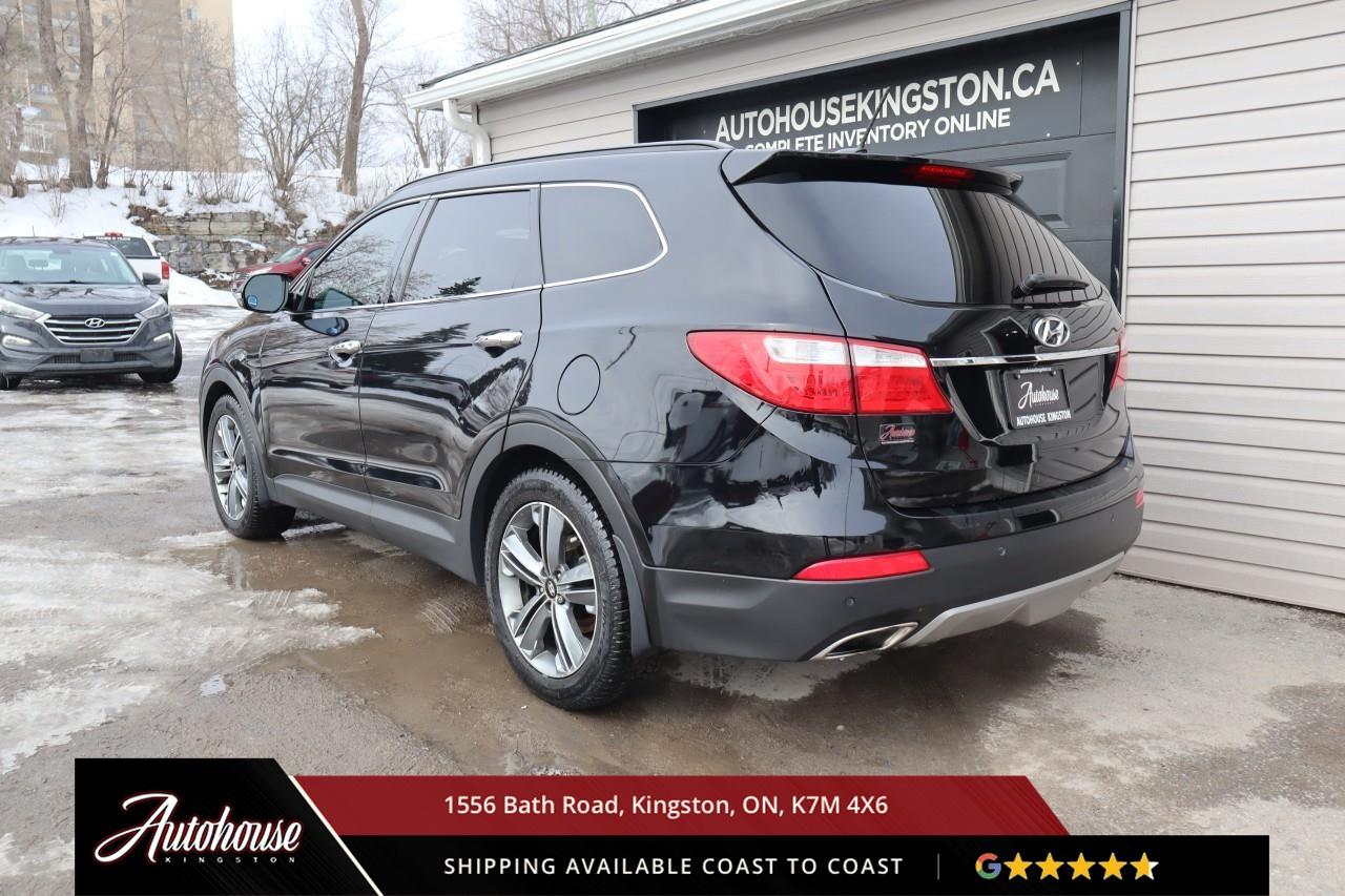 2016 Hyundai Santa Fe XL Limited 3RD ROW SEATING - PANORAMIC MOON ROOF Photo