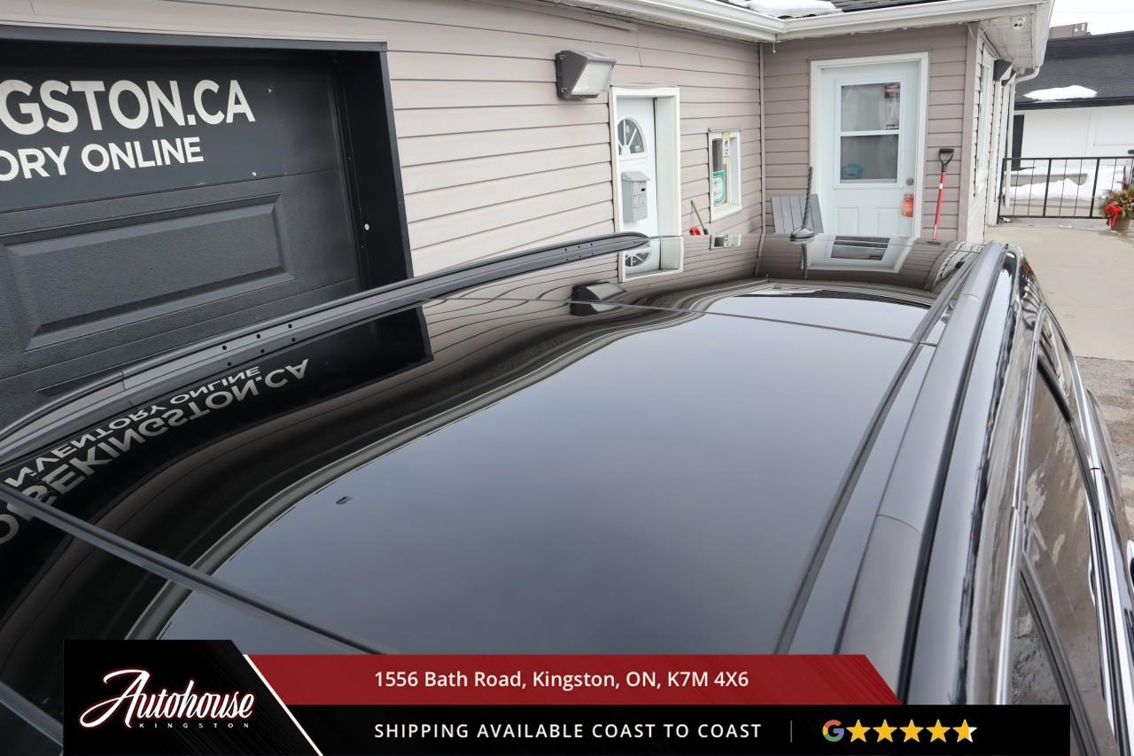 2016 Hyundai Santa Fe XL Limited 3RD ROW SEATING - PANORAMIC MOON ROOF Photo