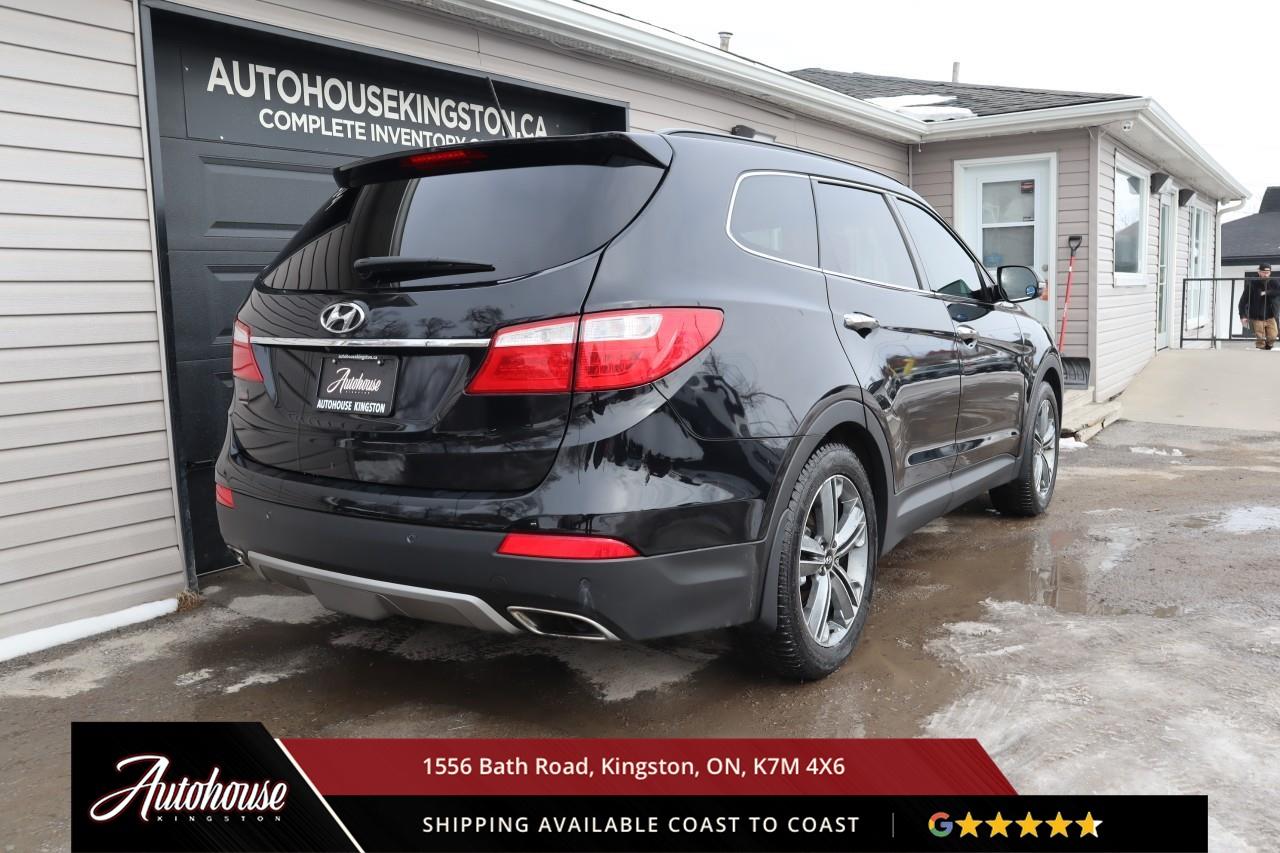 2016 Hyundai Santa Fe XL Limited 3RD ROW SEATING - PANORAMIC MOON ROOF Photo