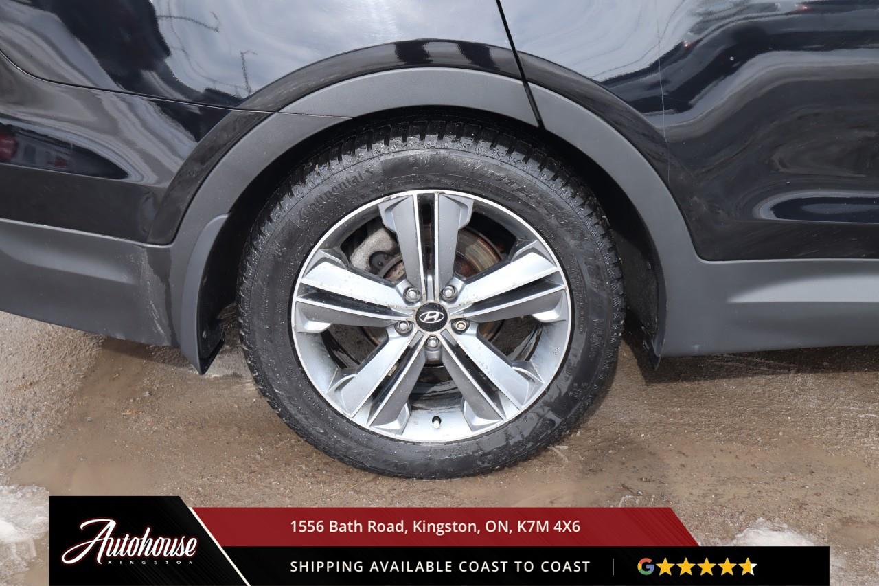 2016 Hyundai Santa Fe XL Limited 3RD ROW SEATING - PANORAMIC MOON ROOF Photo