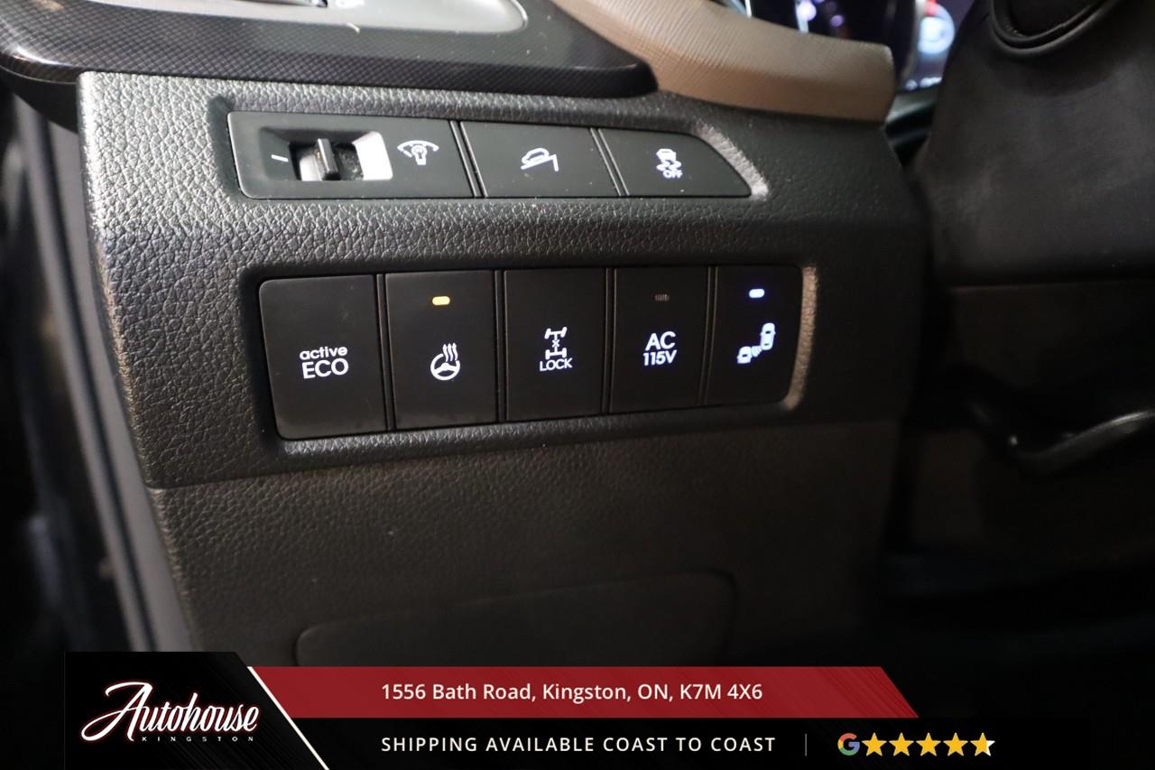 2016 Hyundai Santa Fe XL Limited 3RD ROW SEATING - PANORAMIC MOON ROOF Photo