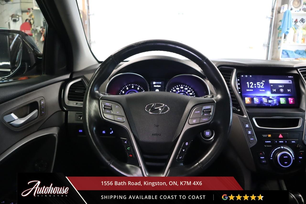 2016 Hyundai Santa Fe XL Limited 3RD ROW SEATING - PANORAMIC MOON ROOF Photo