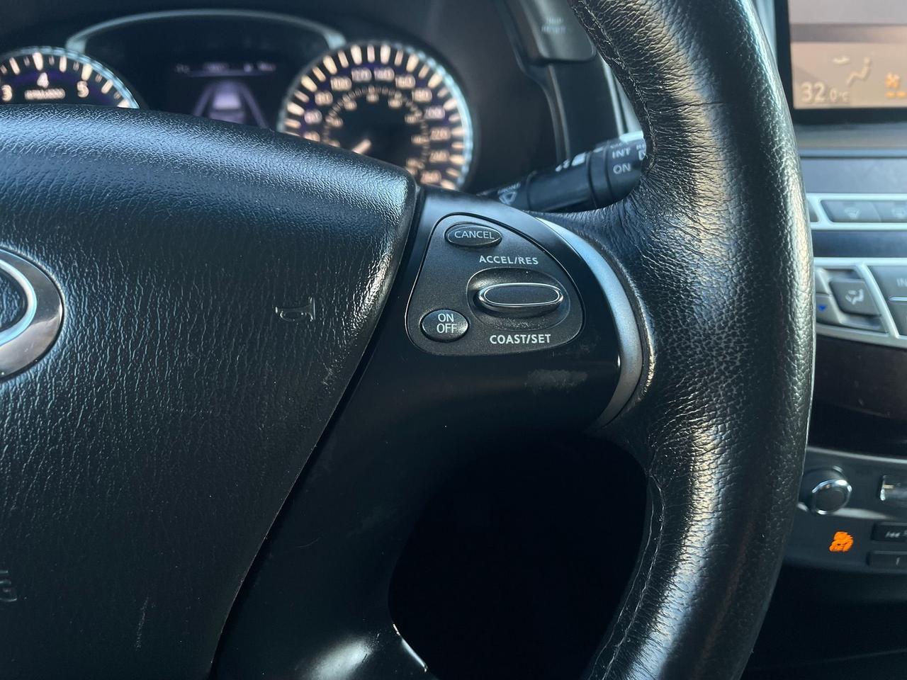 2015 Infiniti QX60 AWD *HEATED LEATHER SEATS & STEERING, BACKUP CAM* Photo