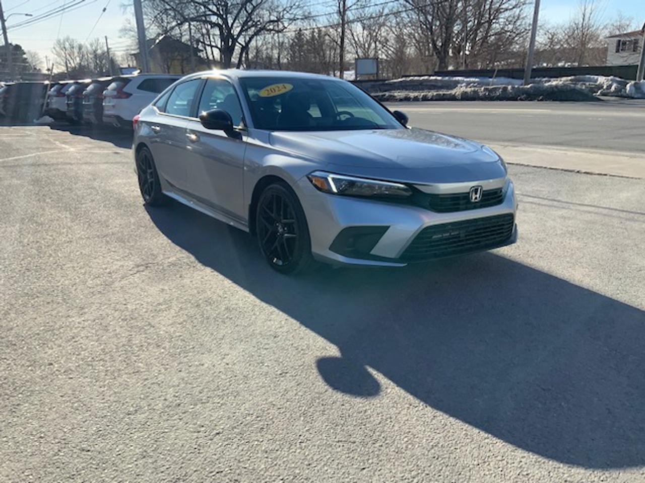 2024 Honda Civic Sport Photo3