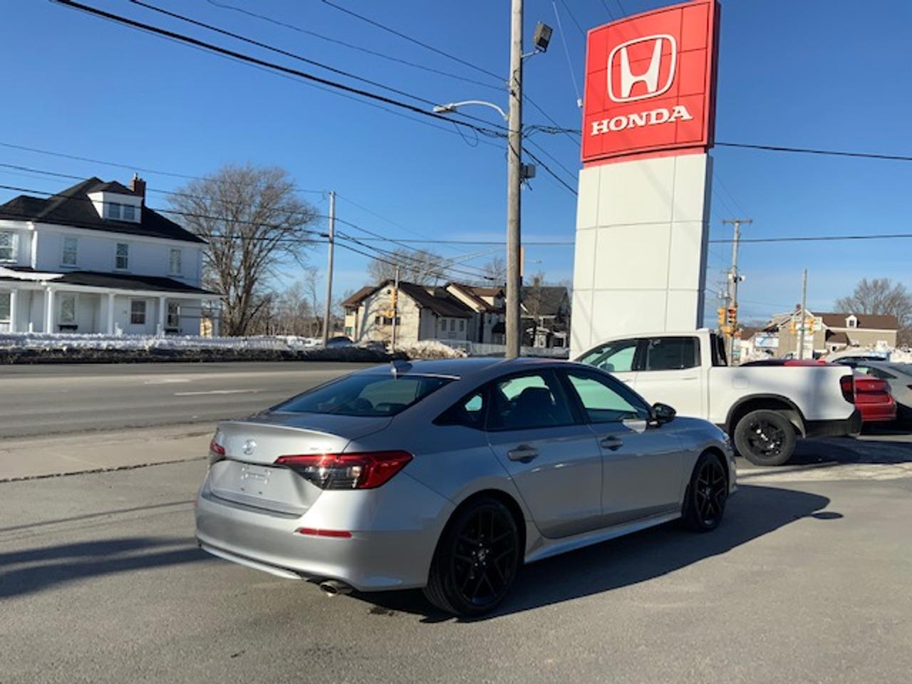 2024 Honda Civic Sport Photo